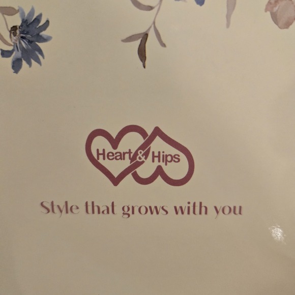 Set Of 2 Maternity HEART & HIPS  Soft Stretch 1 Tangerine & 1 White Size Small - Picture 4 of 12